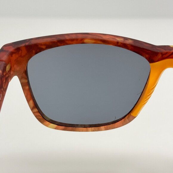 Goodr Sunglasses Tigers Eye Gazing main image 8